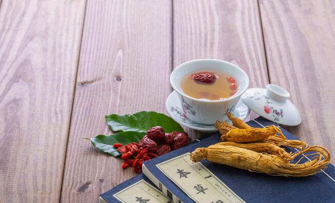 脸上长斑对应的五脏六腑图-脸上长斑是什么经脉不通网- 脸上长斑位置对应的各个器官知识,分享脸部有斑对应的脏腑